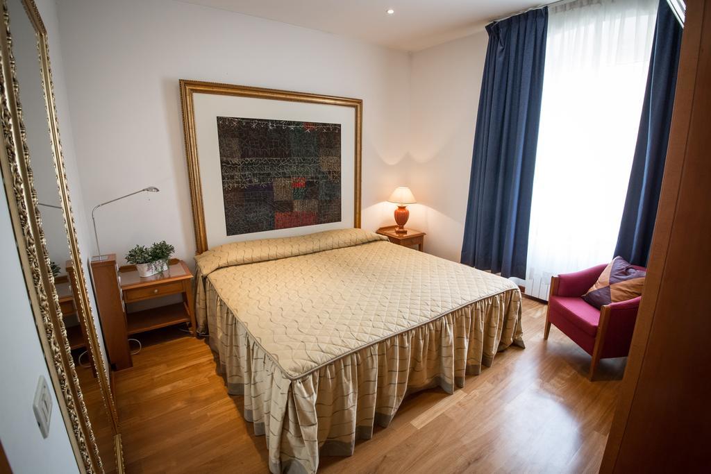 Residence Victoria Triëst Kamer foto