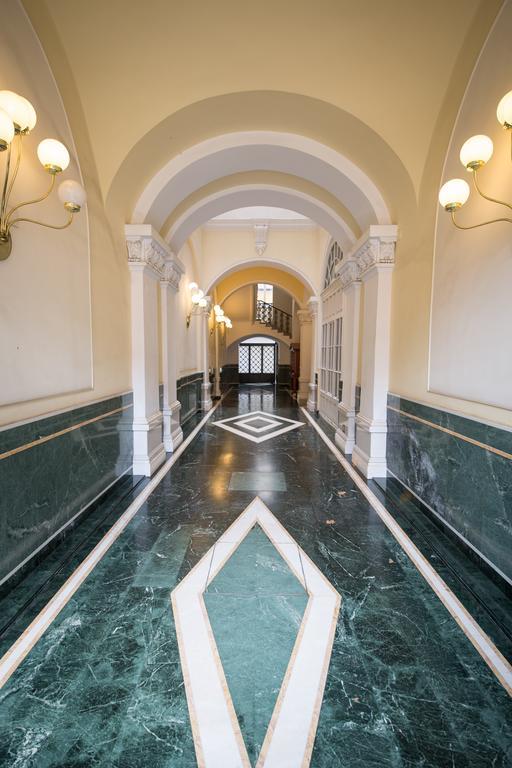 Residence Victoria Triëst Buitenkant foto